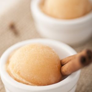 Glace Cannelle